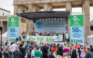 Aktionsb&uuml;ndnis demonstriert f&uuml;r &sbquo;Bio f&uuml;r Alle&lsquo;