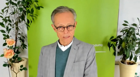 Nahrung f&uuml;rs Hirn